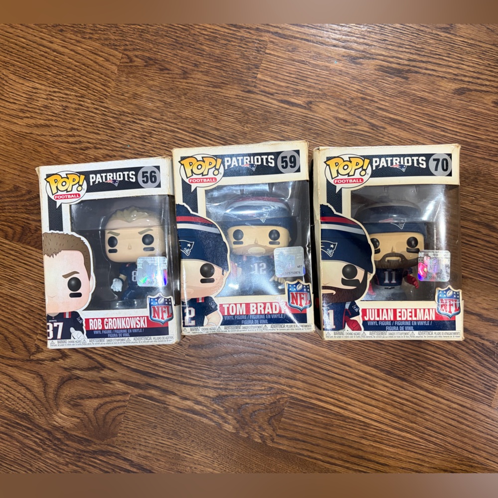 Funko Pop NFL Patriots- Tom Brady, Gronkowski and Edelman Dynasty Figurines